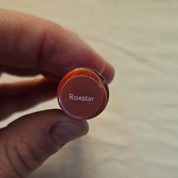 LipSense Liquid Lip Color — Roxstar - Picture 3 of 3